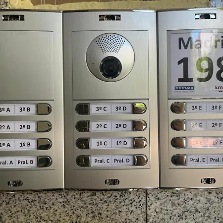 Piso Avenida De Madrid Apartmán